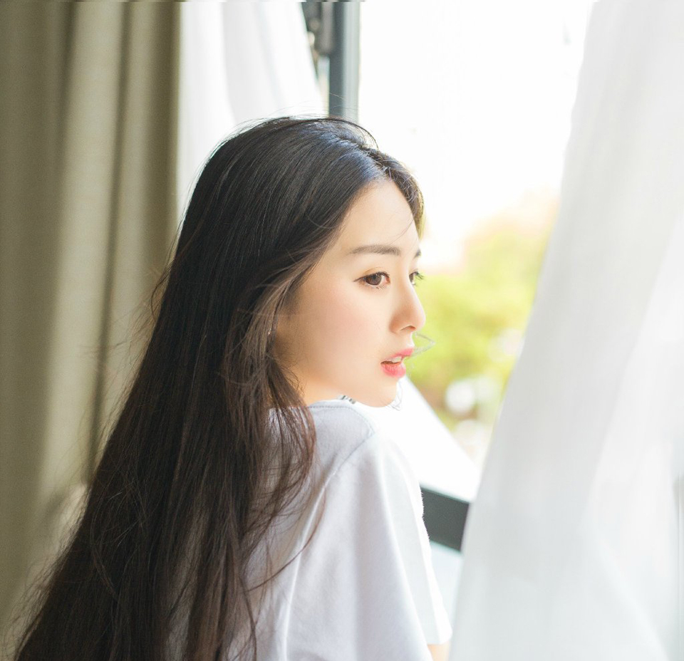 “刘将军，你这是何故？”张任心中无奈的叹了口气，苦涩的看向刘璝。